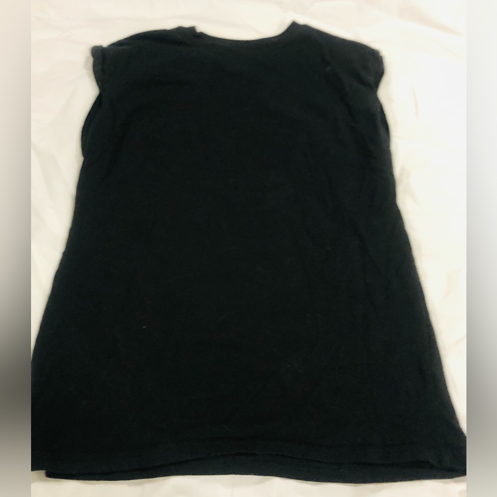 🌺Disney/Mickey Mouse Muscle Tee🌺Measurements in Photos🌺 - Picture 9 of 10